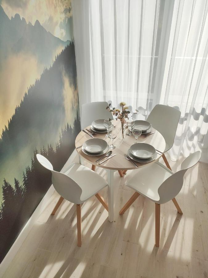 White Apartment *